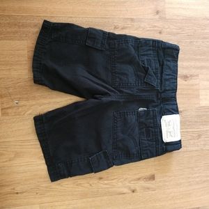 Levi's size 4 reg black shorts